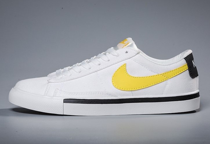 nike blazer low white